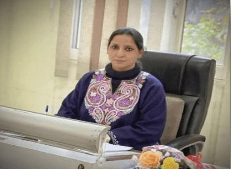 Mrs. Puneet Randhawa - Principal